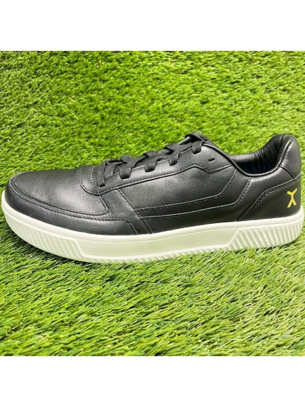 Flux Footwear Adapt Leather Trainer Black Mens Size 10.5 Athletic Shoes Sneakers